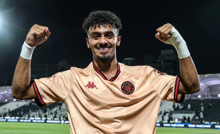 العليوة ورونالدو حكاية نجاح بدأت بنصيحة وخلّفت ابتسامة على وجه المشجعين – كورة بريك