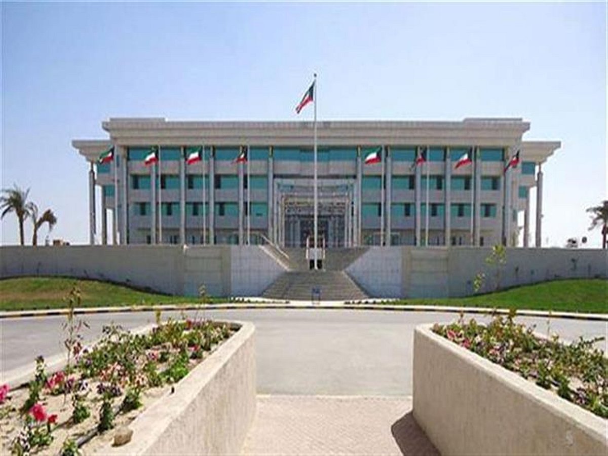 الكويت تعتمد إقامة شعائر استذكار استشهاد الإمام علي بن أبي طالب في عدد من الحسينيات