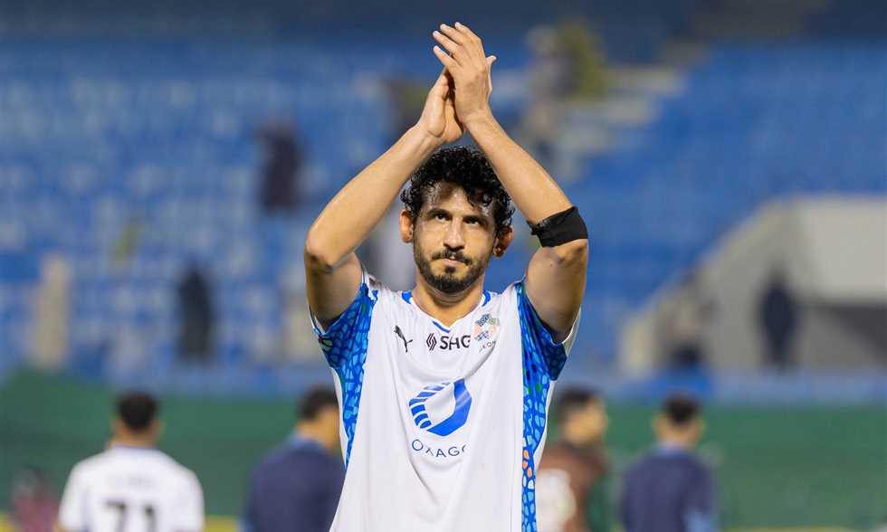 النصر يتخطى نيوم ويتصدر الدوري السعودي بغياب رونالدو وحجازي