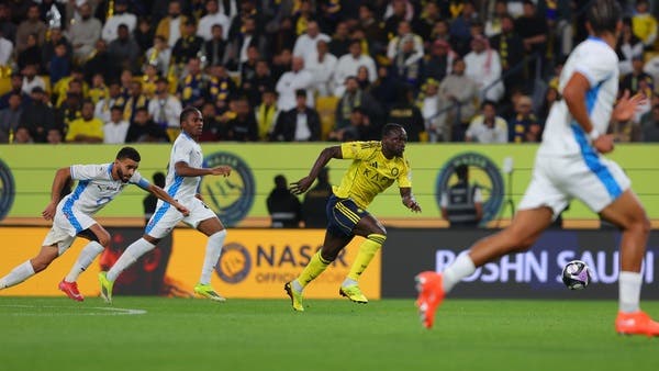 النصر يحقق فوزًا دراماتيكيًا ويستعيد صدارة الدوري السعودي