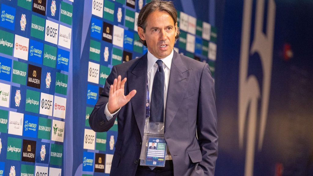 الهلال يؤكد استمرارية إنزاجي ويقوي ثقة الإدارة بالمدرب الإيطالي