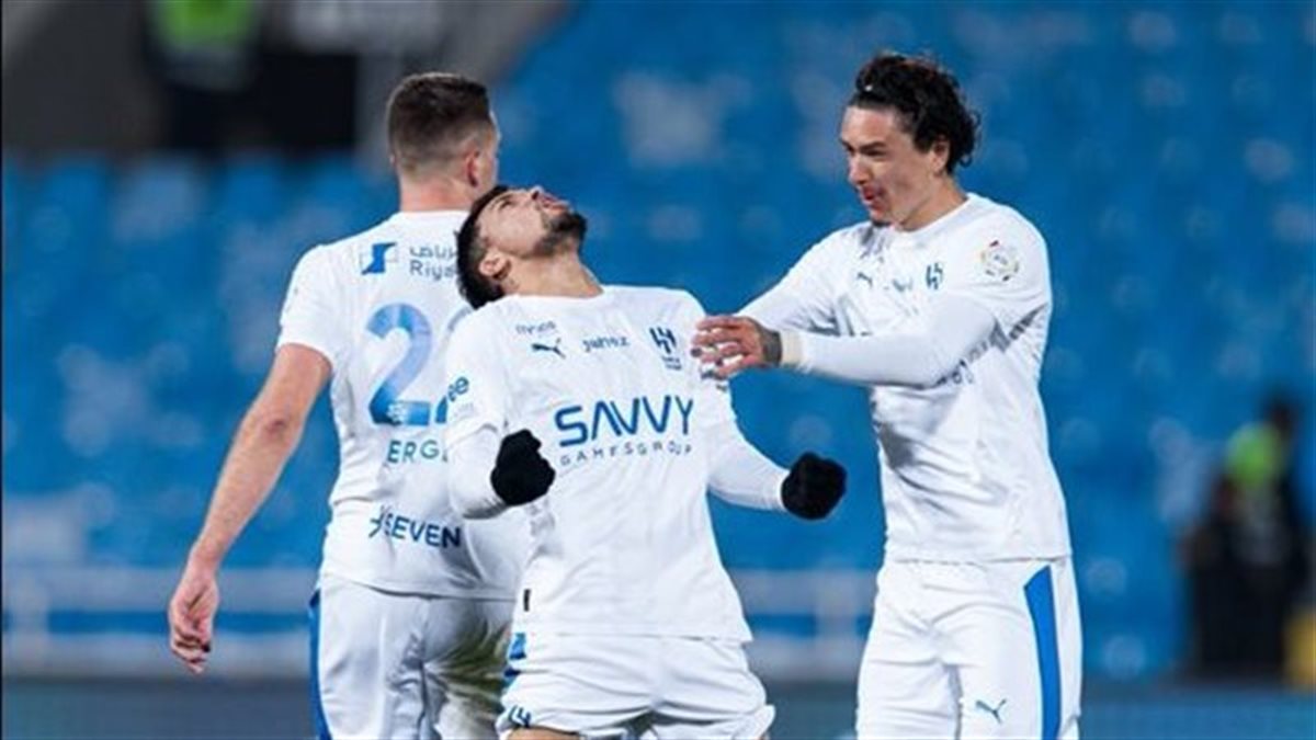 الهلال يبرم صفقة محلية جديدة لتعزيز خط الهجوم وتفاصيل الصفقة