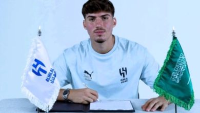 الهلال يعلن نجاح العملية الجراحية للاعب يوسف أكتشيشيك ويتمنى له الشفاء العاجل