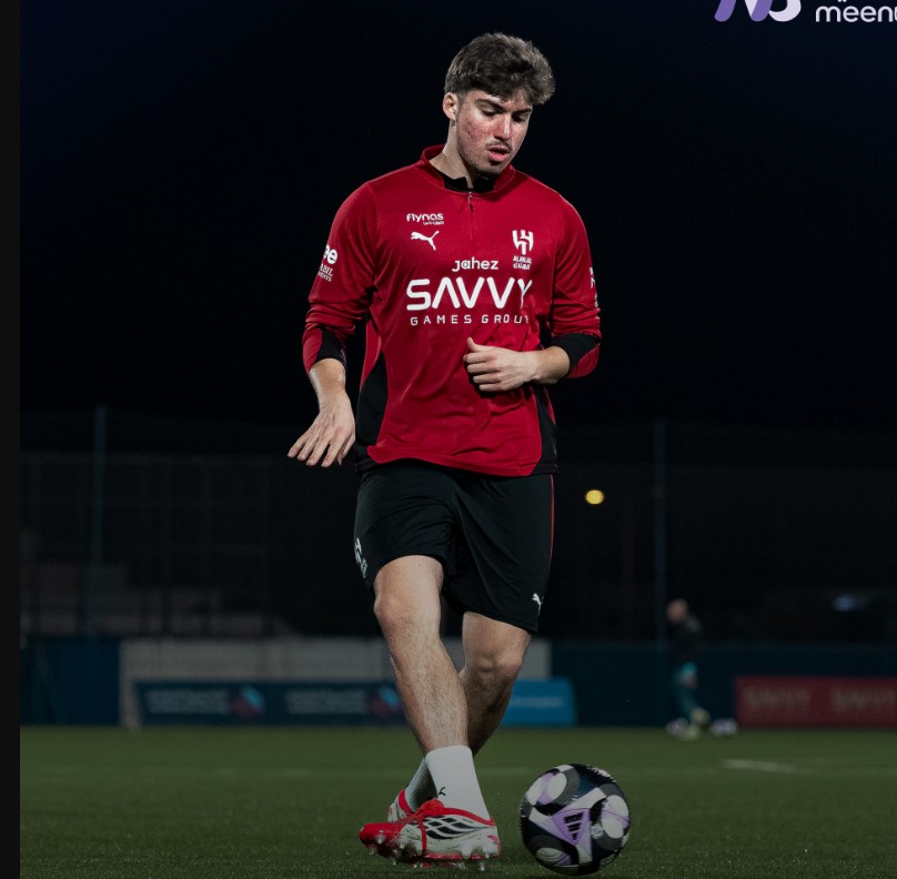 الهلال يكشف آخر مستجدات إصابة يوسف أكتشيشيك ومدة غيابه عن الملاعب