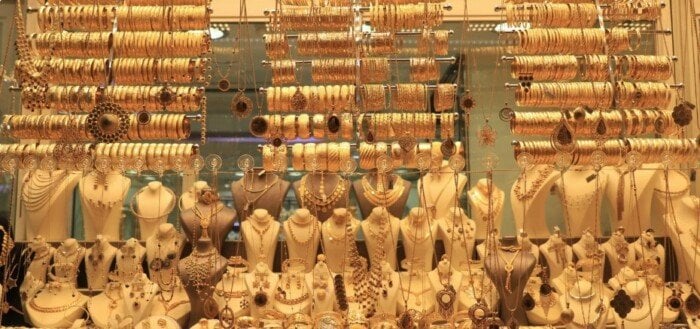 انخفاض سعر الذهب في مصر اليوم عيار 21 يصل إلى 7460 جنيهًا خلال الأسبوع