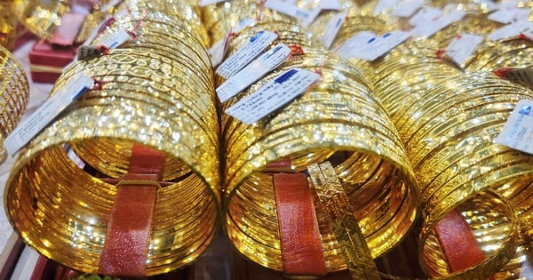 انخفاض مستمر في أسعار سبائك وخواتم الذهب من شركة SJC صباح 13 مارس