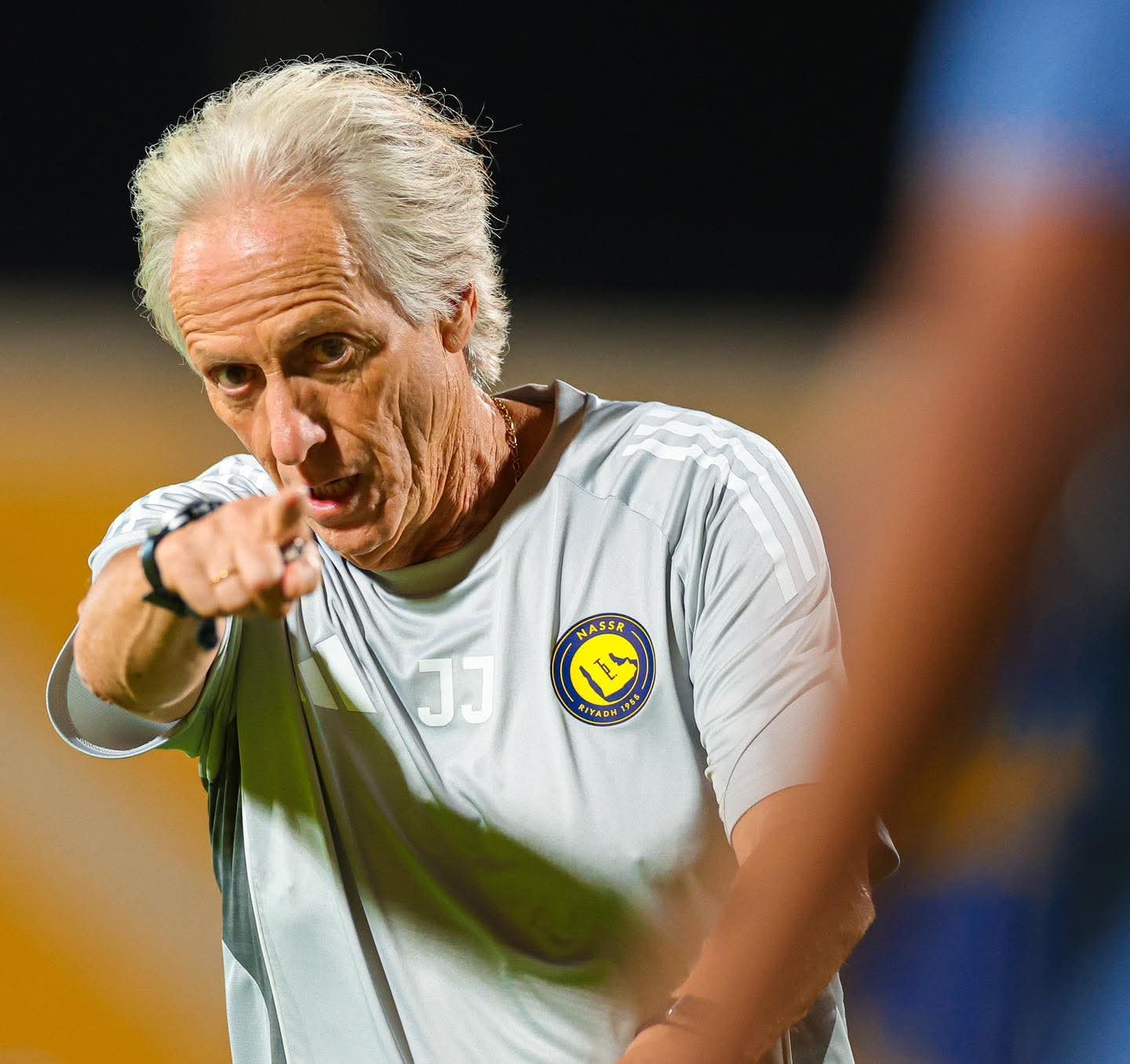 بعد شكوى نادي الهلال تفرض لجنة الانضباط غرامة قدرها 30 ألف ريال على جيسوس