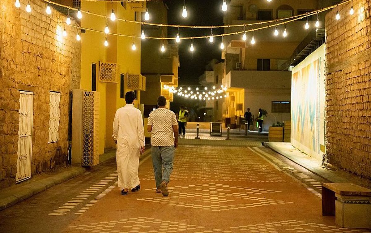 تجربتي الدراسية في المدينة المنورة أشعلت شغفي لاكتشاف المملكة والاحتفال برمضان في الرياض يحمل تميزًا خاصًا