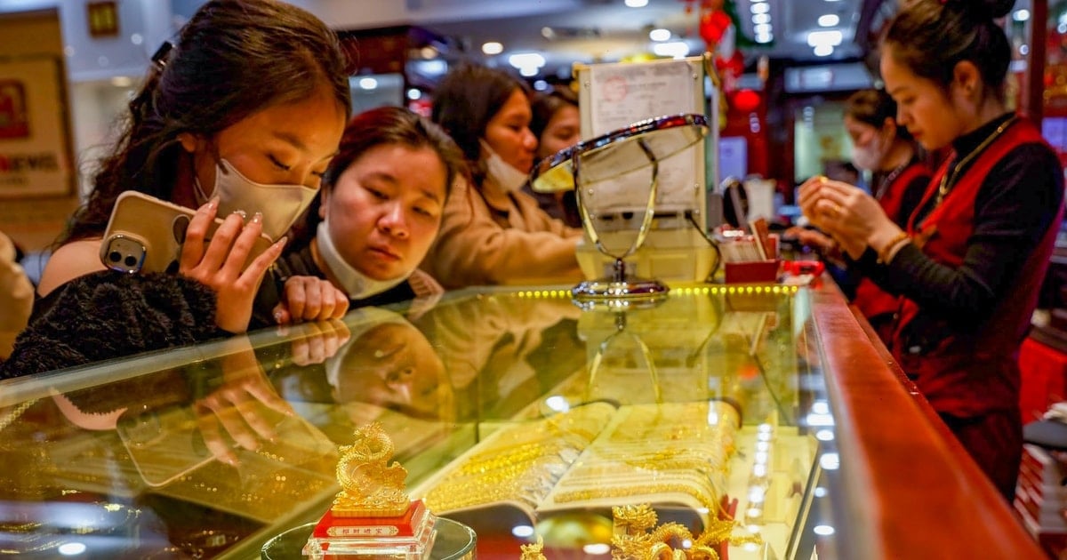 تحديث أسعار ذهب SJC وخواتم الذهب المحلية والعالمية صباح السبت