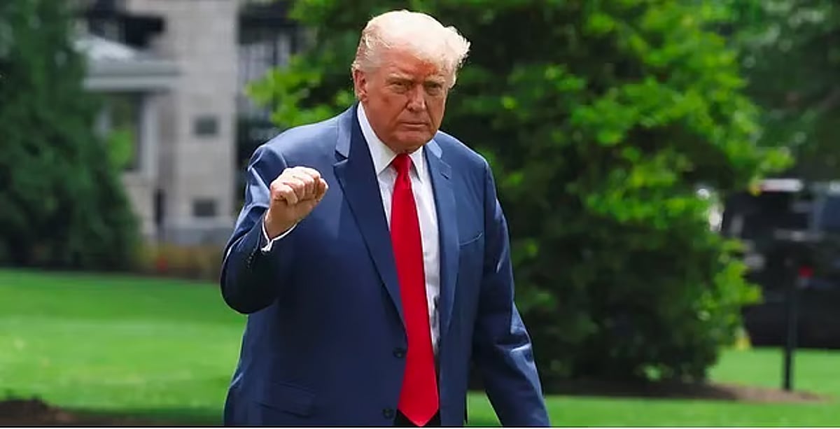 ترامب يأمر بتوفير خدمات تأمينية لناقلات النفط ويعلن احتمال مرافقتها في الخليج