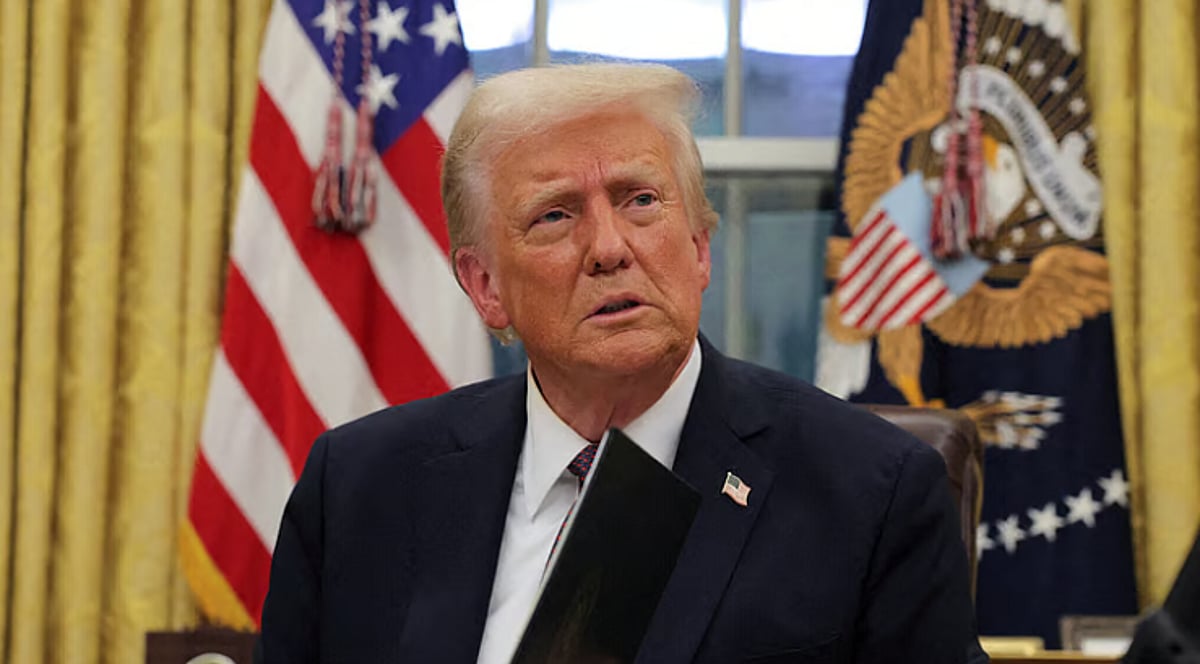 ترامب يناقش مستقبل دور أمريكا في إيران عقب انتهاء الحرب