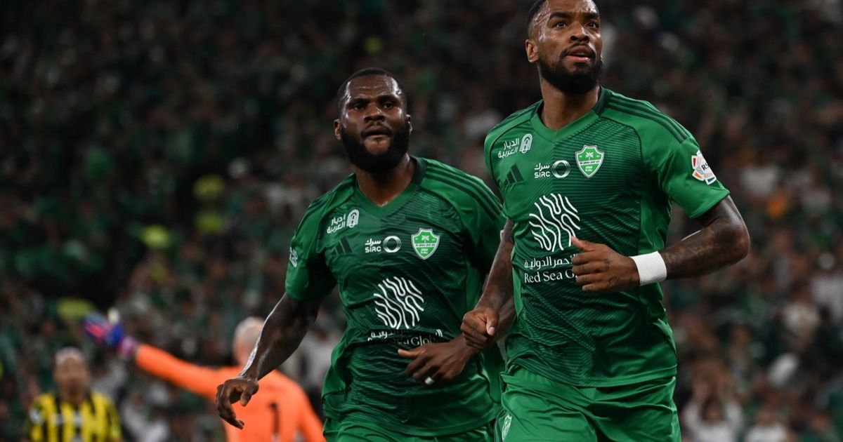 تشكيلة الأهلي المحتملة لمباراة القادسية تغيير مرتقب قبل اللقاء