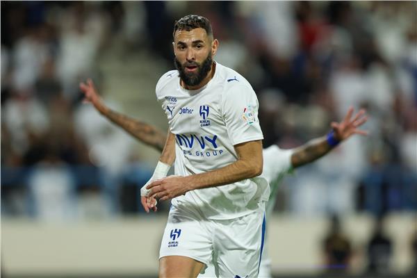 تشكيلة الهلال المحتملة لمواجهة النجمة في الدوري السعودي مع تسليط الضوء على موقف بنزيما