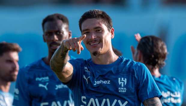 تقرير يكشف مستقبل نونيز مع الهلال السعودي بعد استبعاده من التشكيلة