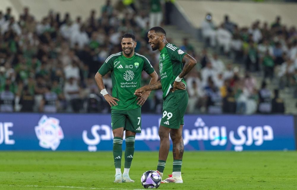 توني ومحرز يقودان الأهلي إلى الفوز على الاتحاد 3-1 ويصعدان بصدارة الدوري السعودي