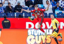 جدل تحكيمي جديد يثير الغضب بعد ضياع هدف في الدوري السعودي