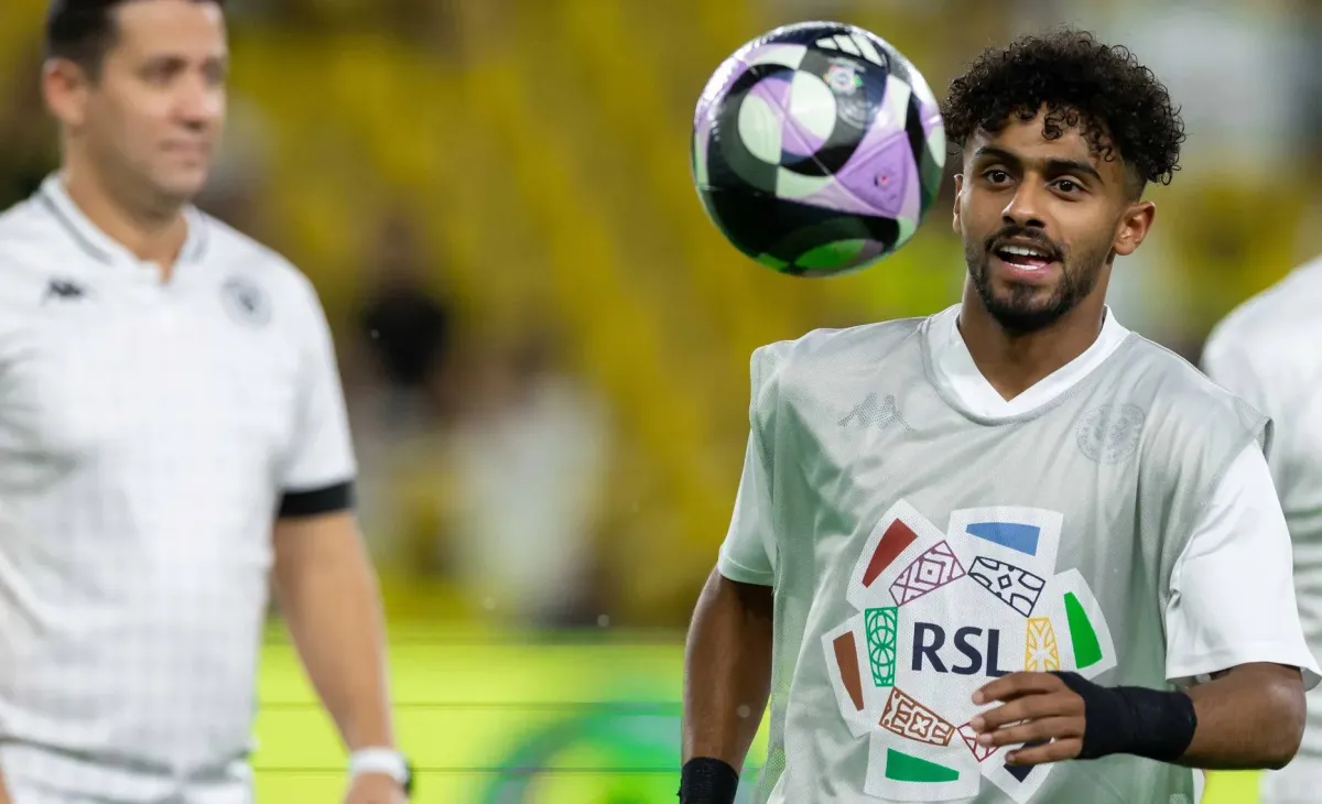 حلاقة شعري تجعل مظهري متغيرًا بعد نصيحة رونالدو