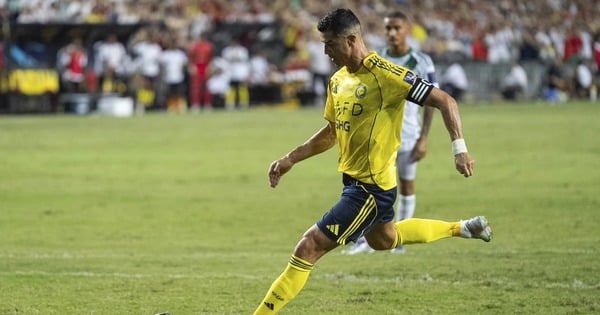 رونالدو يقترب من خطوة غير مسبوقة تغير مسار مسيرته الكروية