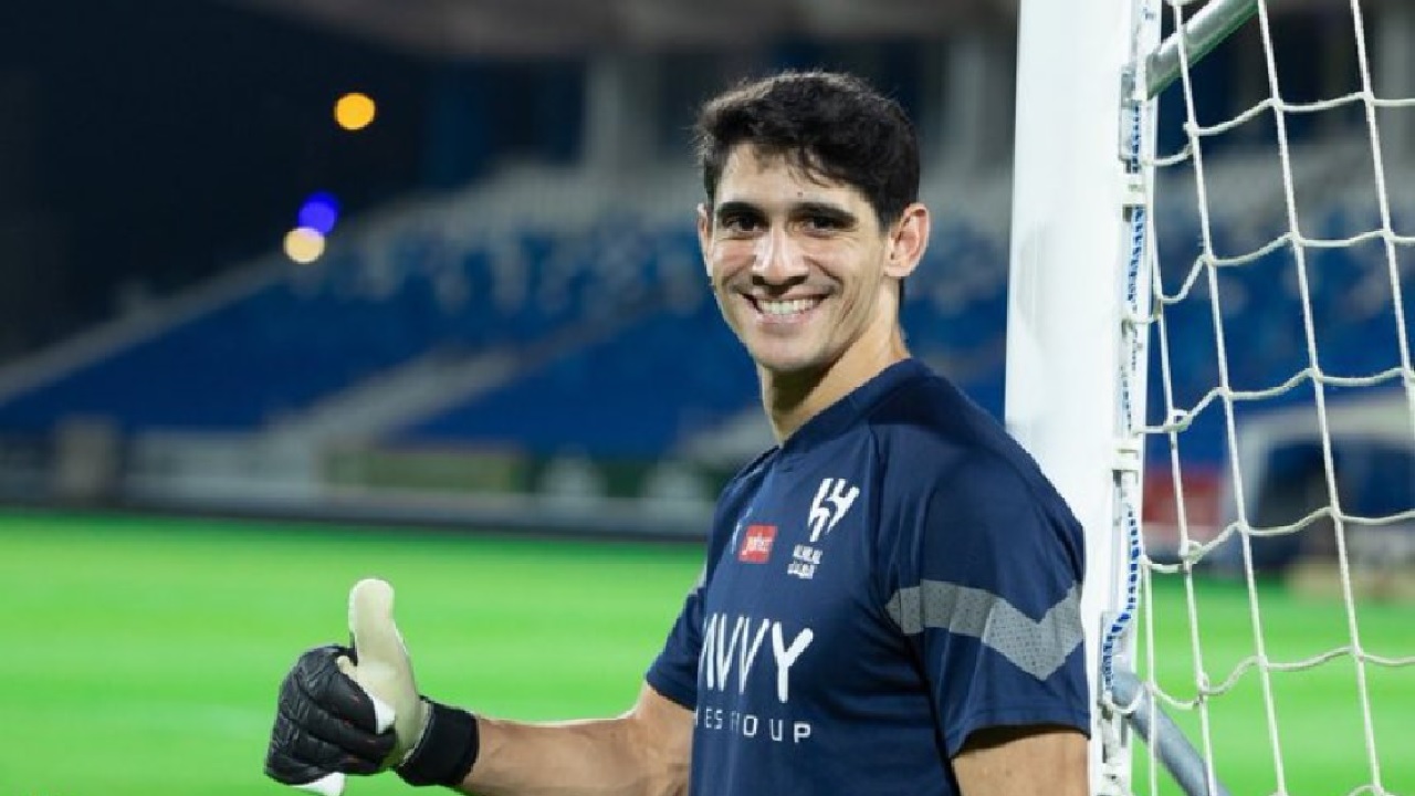 شغفي بنادي أمريكا وقميصه المفضل منذ الطفولة شاهد الفيديو