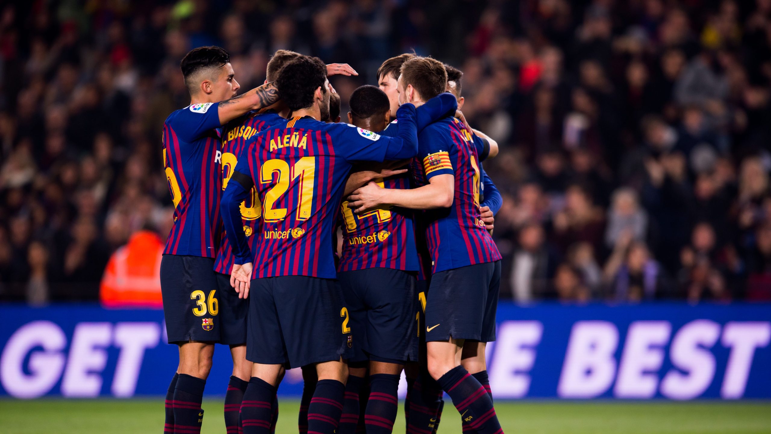 صراع خفي يتصاعد خارج الملعب مع إعلان الليجا أرقامًا تغير قواعد اللعبة