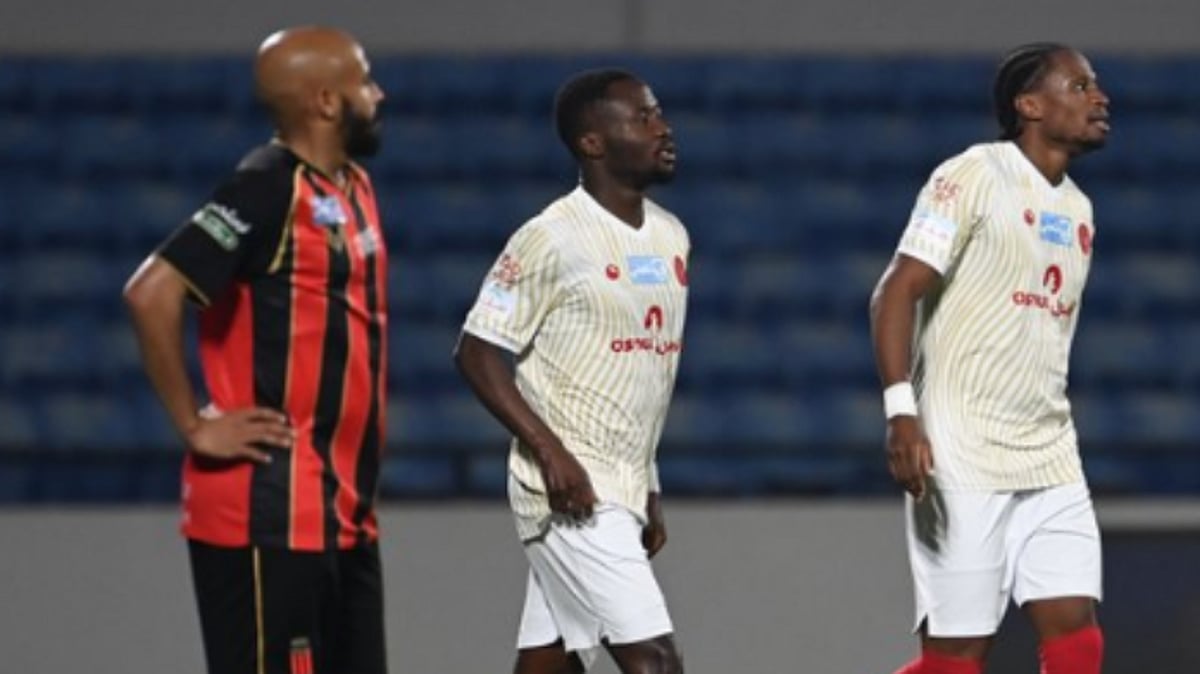 ضمك يحقق فوزًا كاسحًا بثلاثية نظيفة على الرياض في دوري روشن