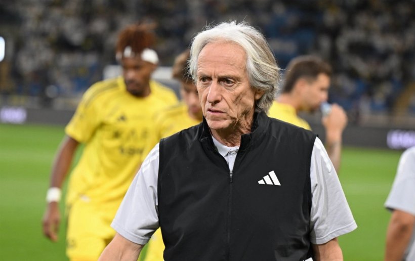 غرامة على جيسوس من الامتثال بسبب مؤتمراته الصحفية