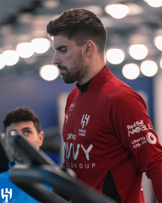 غيابات بارزة تهدد صفوف الهلال في مواجهة النجمة