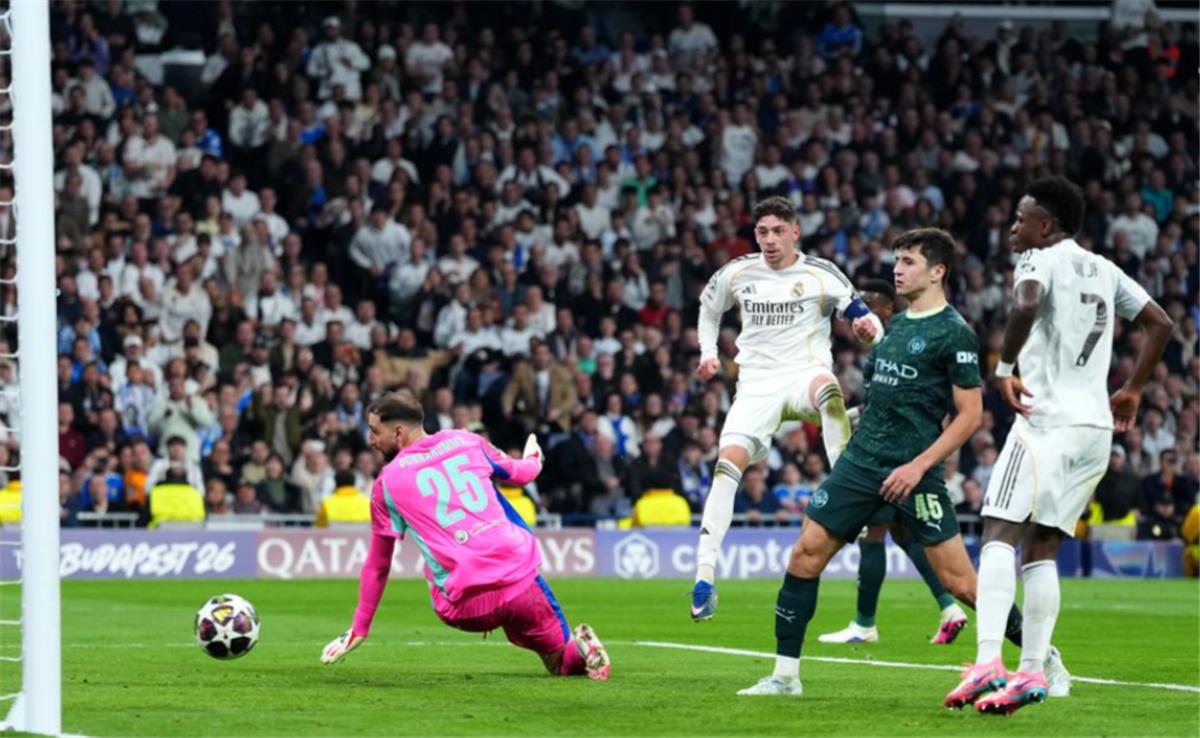 فالفيردي يحقق الهاتريك ويقود ريال مدريد لتسجيل الهدف الثالث ضد مانشستر سيتي في فيديو مثير