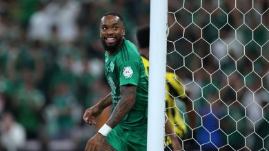 لجنة الانضباط تهدد مستقبل حملة إيفان توني وتثير سخرية روجر إيبانيز بالعربية بعد خسارة الاتحاد