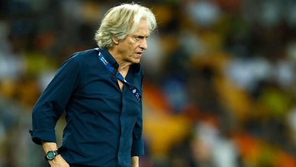 لجنة الانضباط توقع غرامة مالية على مدرب النصر جيسوس بعد شكوى الهلال وتفاصيل العقوبة المالية للقائد البرتغالي