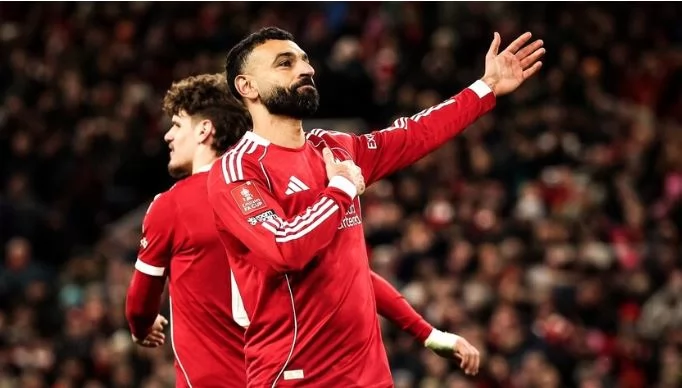 محمد صلاح يدرس الانتقال إلى الدوري السعودي خلال الصيف المقبل