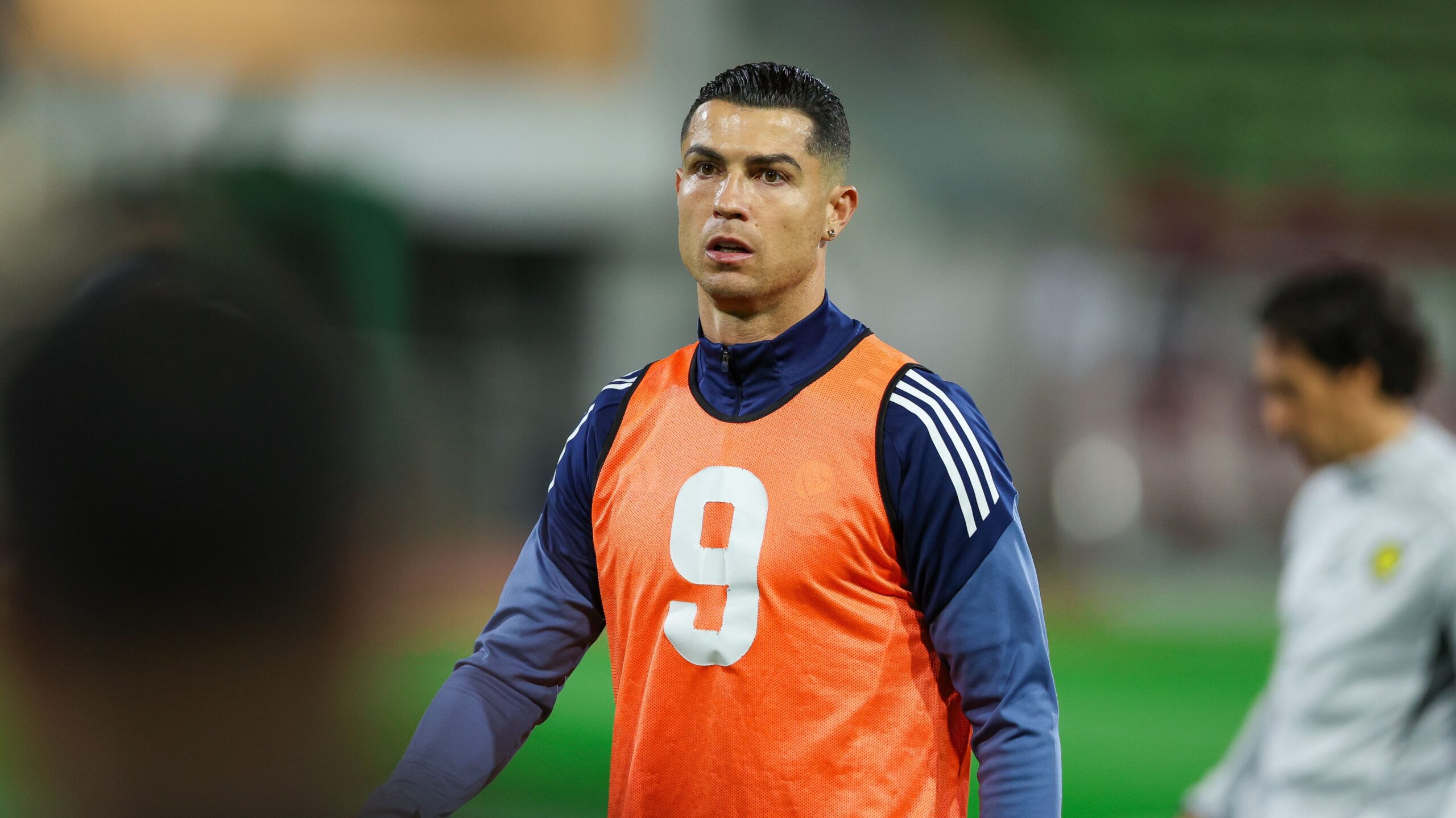 مدة غياب رونالدو تحددها تفاصيل جديدة حول إصابة نجم النصر يكشفها خبير طبي