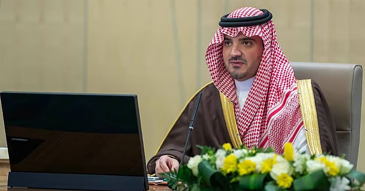 وزير الداخلية يعزي نظيره الكويتي في استشهاد أفراد أمن الحدود إثر الاعتداء الإيراني الجائر